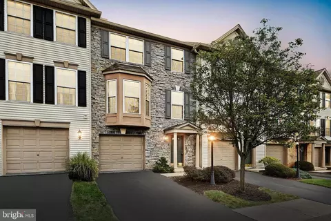 313 Harvest Fld, York, PA 17403