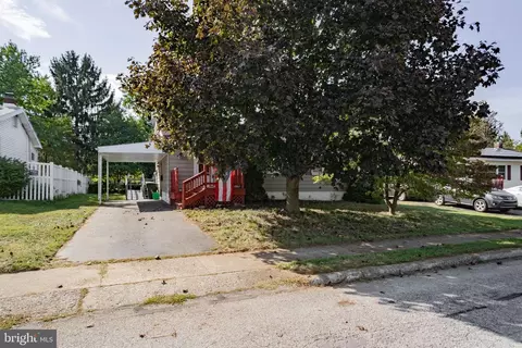824 Gunnison Rd, York, PA 17404