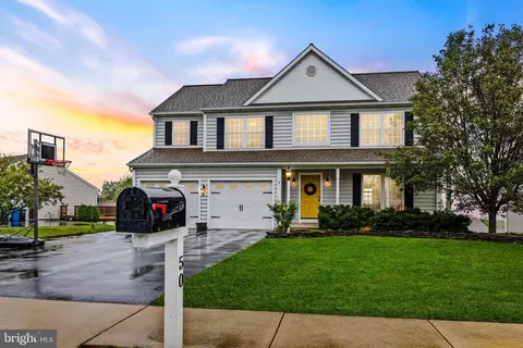 50 Centre Ct, Red Lion, PA 17356