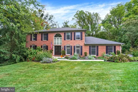 3657 Cimmeron Rd, York, PA 17402