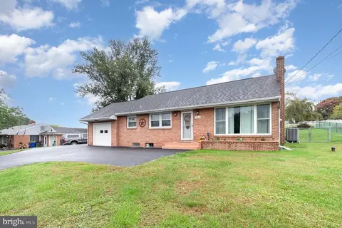 226 Leaders Heights Rd, York, PA 17402