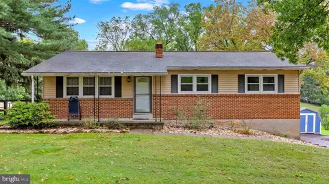 225 Orchard Rd, New Cumberland, PA 17070