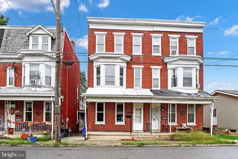 1543 W King St, York, PA 17404