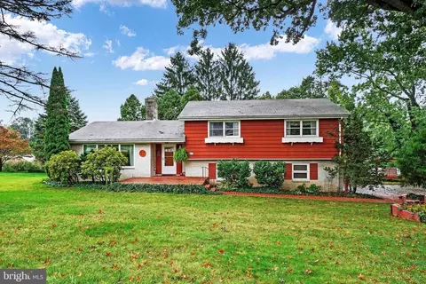 430 Beaumont Rd, York, PA 17403