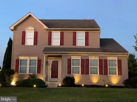 23 Malek Dr, Hanover, PA 17331