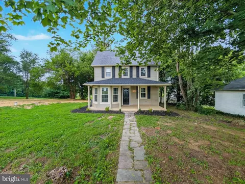 20 Carea Rd, New Park, PA 17352