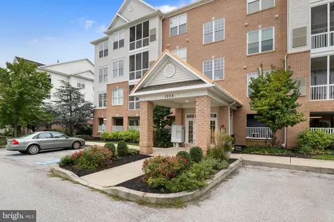 1030 Crest Way #204, York, PA 17403