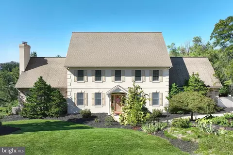 1690 Wyndham Dr, York, PA 17403
