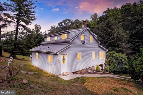 3019 Morning Star Rd, Glenville, PA 17329