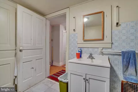 61 E Main St, Windsor, PA 17366 photo 28