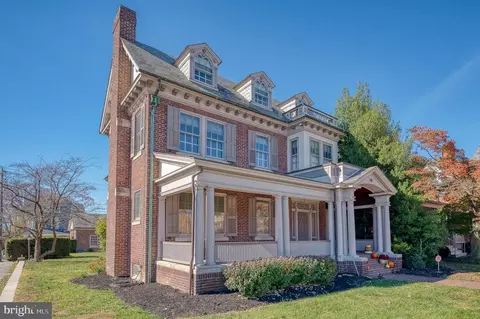 100 Eichelberger St, Hanover, PA 17331