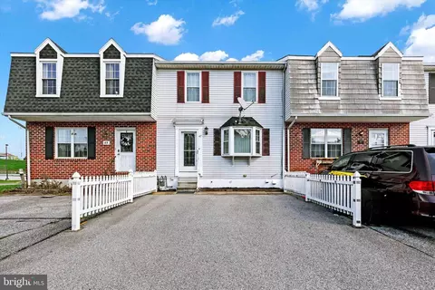 47 Kings Way, Stewartstown, PA 17363