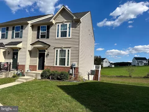 7969 Erinvale Ln, Seven Valleys, PA 17360