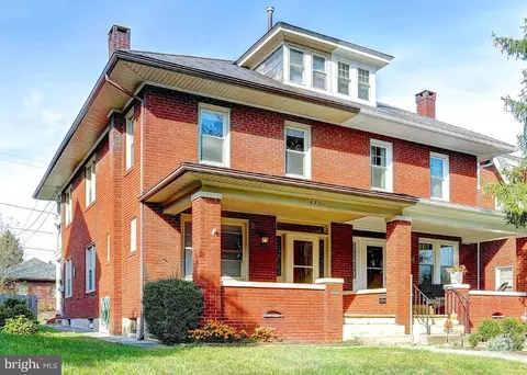 435 W Springettsbury Ave, York, PA 17403