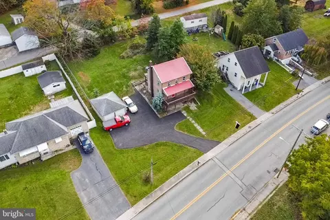 105 E Main St, Windsor, PA 17366 photo 38