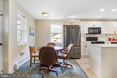 105 E Main St, Windsor, PA 17366 photo 11