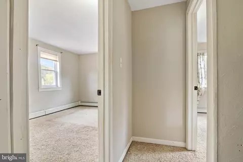105 E Main St, Windsor, PA 17366 photo 17