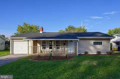 1418 Fireside Rd, York, PA 17404