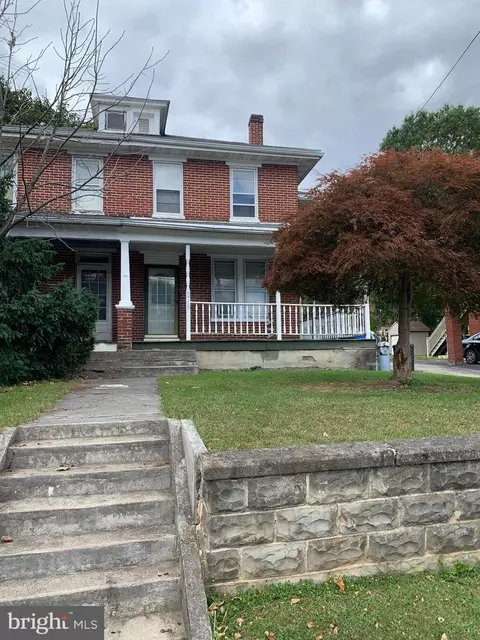 3719 E Market St, York, PA 17402