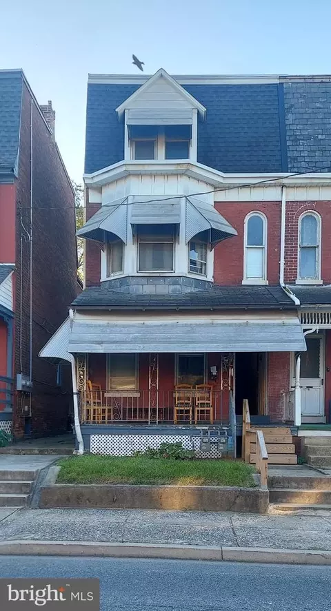 816 W King St, York, PA 17403