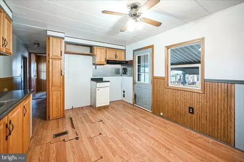902 Baer Ave, Hanover, PA 17331 photo 6