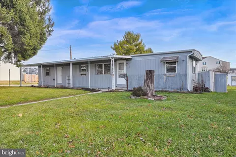 902 Baer Ave, Hanover, PA 17331 photo 20