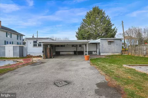 902 Baer Ave, Hanover, PA 17331 photo 23