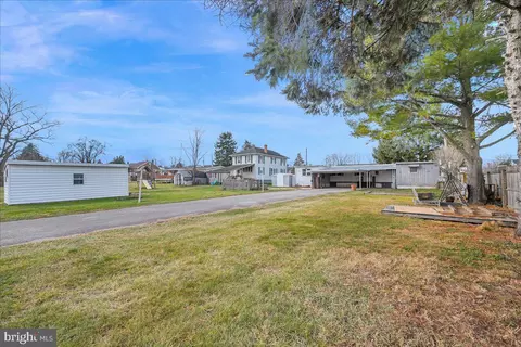 902 Baer Ave, Hanover, PA 17331 photo 3