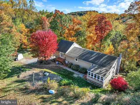 255 Meadow Rd, York, PA 17406