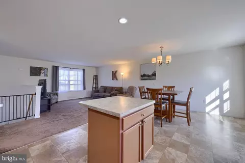 80 Bryn Way, Mount Wolf, PA 17347 photo 5