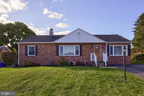 1146 Glendale Rd, York, PA 17403