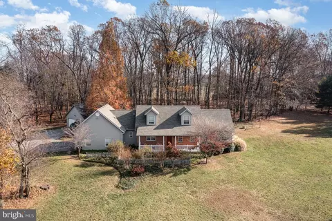 1140 Manor Rd, Windsor, PA 17366