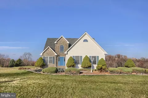 1087 Knights View Rd, Wrightsville, PA 17368