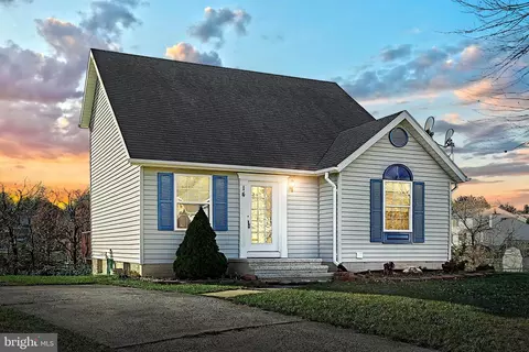 14 Partridge Ct, Hanover, PA 17331