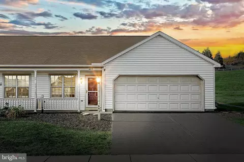 683 Hayley Rd, York, PA 17404