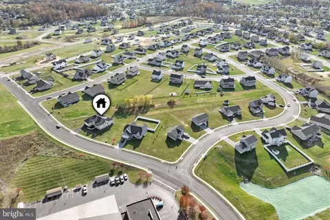 View/Area - 235 Ripple Dr, Hanover, PA 17331 photo 7 of 11