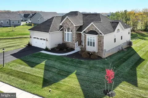 View/Area - 235 Ripple Dr, Hanover, PA 17331 photo 1 of 11