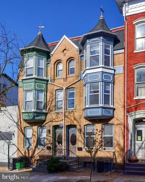 141 E Philadelphia St, York, PA 17401