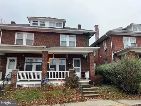 718 Bierman Ave, York, PA 17401