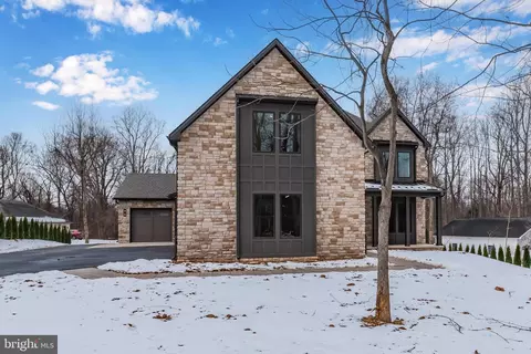 706 Bencru Ave, Mechanicsburg, PA 17055