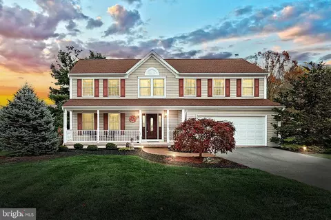 15 Clear Run Dr, Shrewsbury, PA 17361