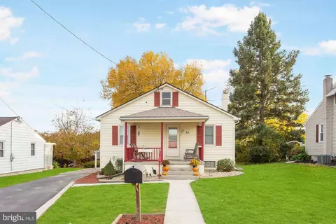 15 Wilmar Ave, Hanover, PA 17331