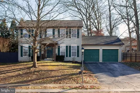 218 Moore Dr, Hanover, PA 17331