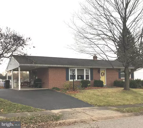 2440 Ramblewood Rd, York, PA 17408