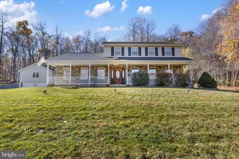 351 Poplar Rd, Dillsburg, PA 17019