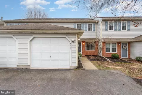 3610 Pleasant Valley Rd, York, PA 17406