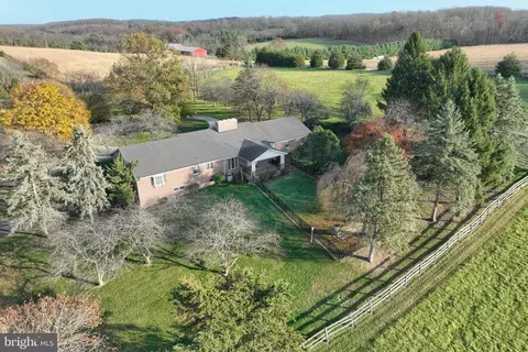 201 Raubenstine Rd, Hanover, PA 17331 photo 10