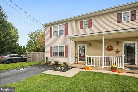 414 Meade Ave, Hanover, PA 17331