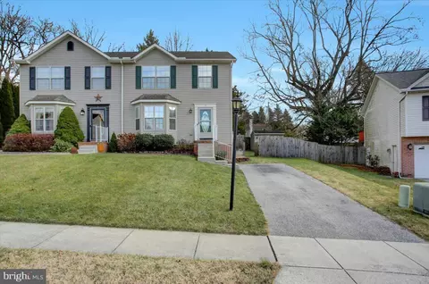 7 Wagner Dr, Hanover, PA 17331