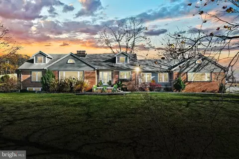 3955 Jefferson Rd, Glen Rock, PA 17327